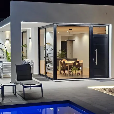 Casa Laina - Piscina Climatizada * Tijarafe