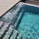 Casa Laina - Piscina Climatizada *